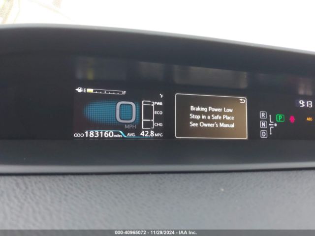 JTDKARFUXJ3549628 Toyota Prius Three Touring