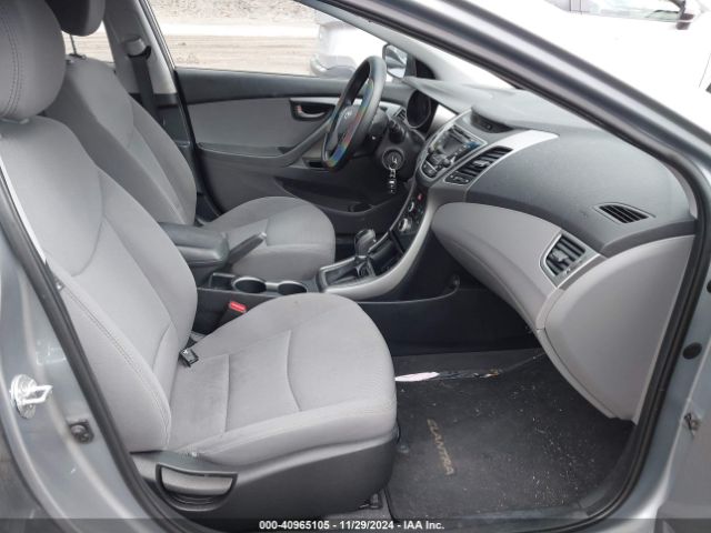 5NPDH4AE6GH680866 Hyundai ELANTRA SE
