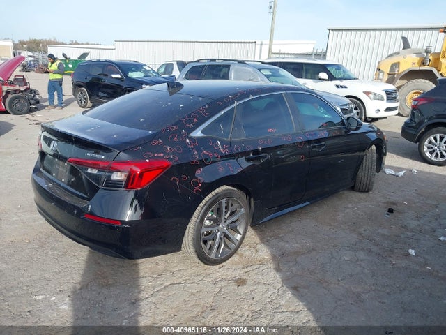Honda Civic Touring 2022 2HGFE1F91NH300500 Image 4
