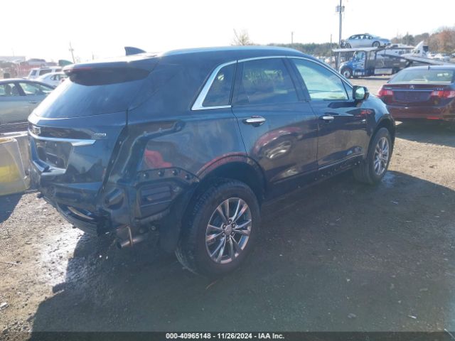 2021 CADILLAC XT5 1GYKNDRSXMZ170187 Photo 3