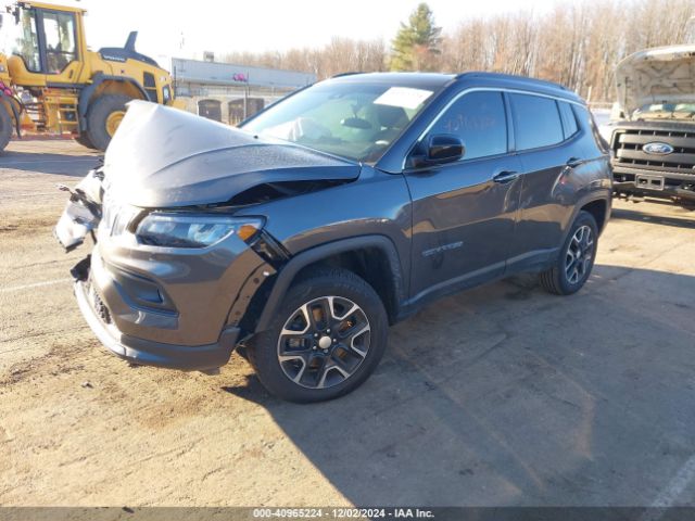 3C4NJDBB0NT125020 Jeep Compass Latitude 4x4