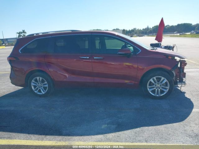 5TDZSKFCXMS036019 Toyota Sienna Limited