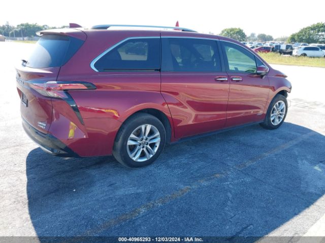 5TDZSKFCXMS036019 Toyota Sienna Limited