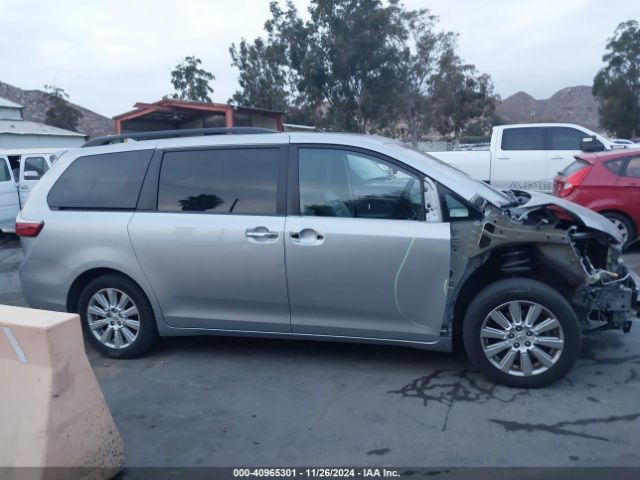 5TDYZ3DC3HS875564 Toyota Sienna Limited 7 Passenger