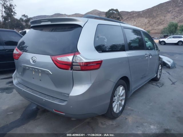 5TDYZ3DC3HS875564 Toyota Sienna Limited 7 Passenger
