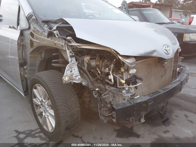 5TDYZ3DC3HS875564 Toyota Sienna Limited 7 Passenger