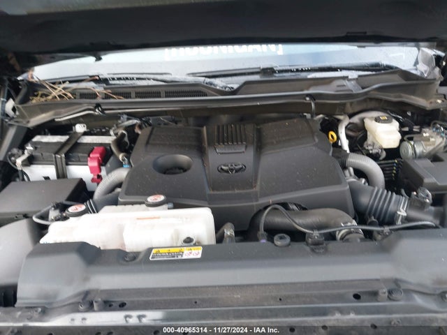 Toyota Tundra Platinum 2024 5TFNA5DBXRX145207 Image 10