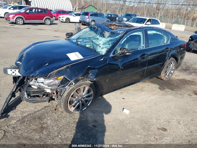 Lexus GS 350 2015 JTHCE1BLXFA006949 Image 2