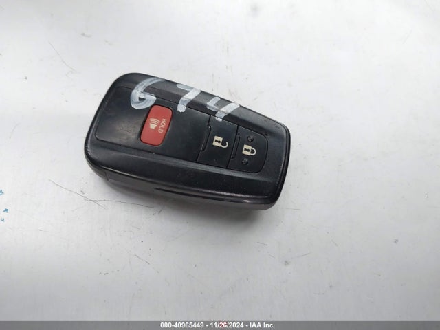 Toyota Prius Le 2020 JTDKARFU5L3109237 Image 11