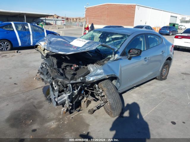 3MZBN1U76JM167899 Mazda Mazda3 Sport