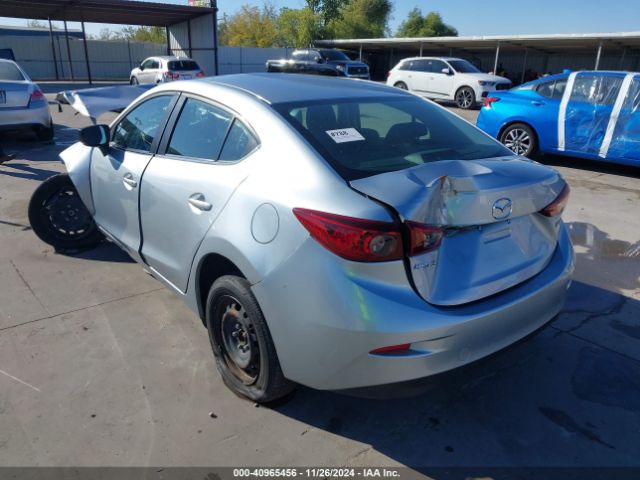3MZBN1U76JM167899 Mazda Mazda3 Sport