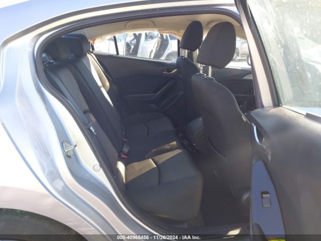3MZBN1U76JM167899 Mazda Mazda3 Sport