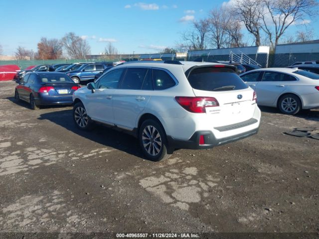 4S4BSATCXJ3294033 Subaru Outback 2.5i Touring