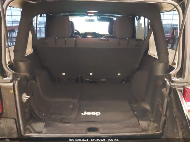 1C4BJWDG7HL696205 Jeep Wrangler Unlimited Sport 4x4