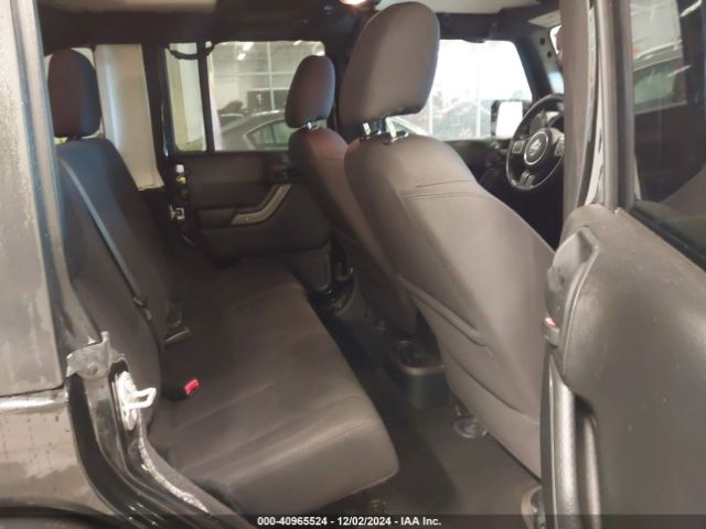 1C4BJWDG7HL696205 Jeep Wrangler Unlimited Sport 4x4