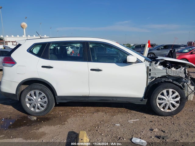 Nissan ROGUE S 2016 KNMAT2MT5GP639309 Image 14