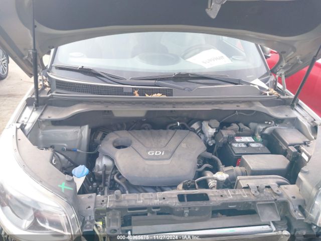 KNDJN2A26F7158988 KIA Soul