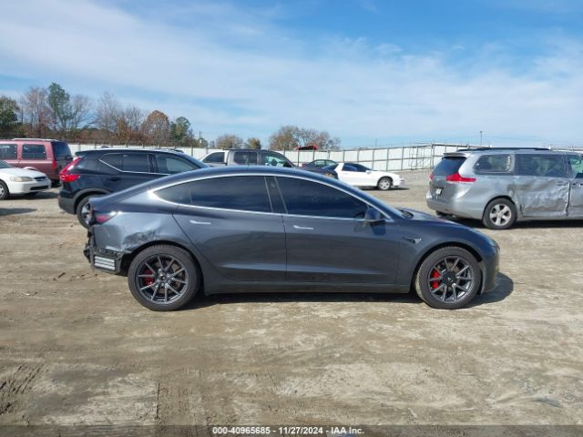 5YJ3E1EA0JF101645 Tesla Model 3 Long Range/mid Range
