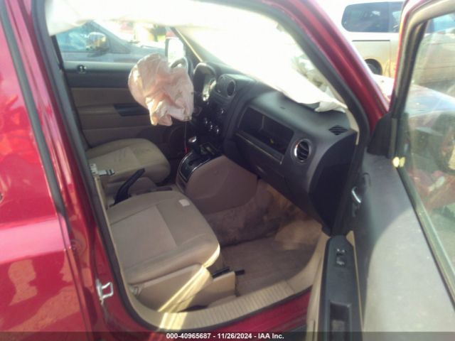 1C4NJPFB0FD341985 Jeep Patriot Latitude