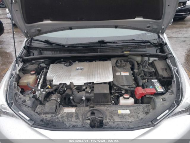 JTDKARFU8G3008103 Toyota Prius Four