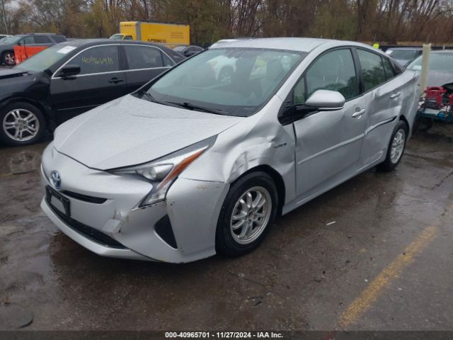 JTDKARFU8G3008103 Toyota Prius Four