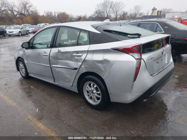 JTDKARFU8G3008103 Toyota Prius Four