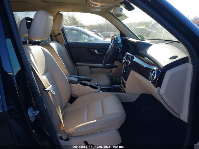 WDCGG8JBXEG263680 Mercedes-Benz Glk 350 4matic