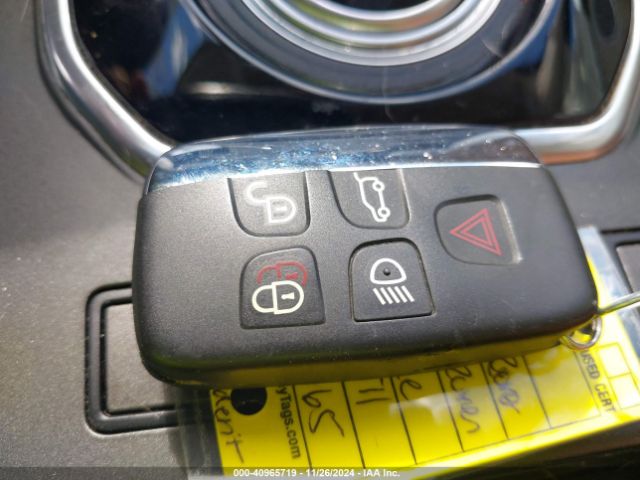 SALVV2BGXFH018165 Land Rover Range Rover Evoque Prestige
