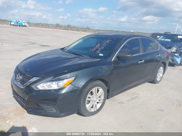 Nissan Altima 2.5 S 2016 1N4AL3APXGC261224 Image 2