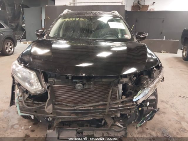 KNMAT2MV3FP529892 Nissan ROGUE SV
