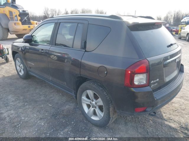 1C4NJDEB4ED627692 Jeep Compass Latitude