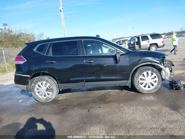 Nissan ROGUE S 2016 KNMAT2MT7GP616095 Image 13