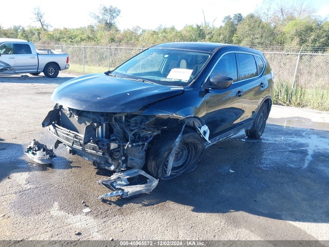 Nissan ROGUE S 2016 KNMAT2MT7GP616095 Image 2