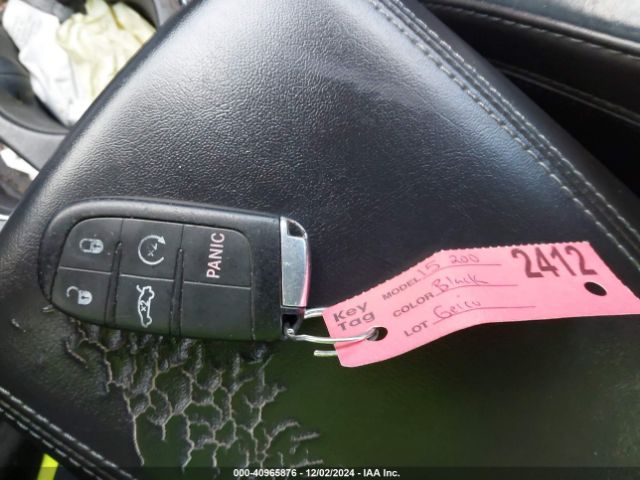 1C3CCCDG3FN644380 Chrysler 200 S