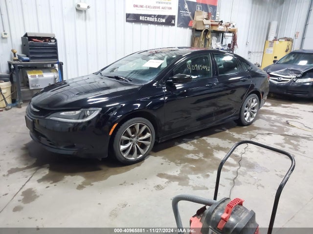 1C3CCCBG6FN518730 Chrysler 200 S