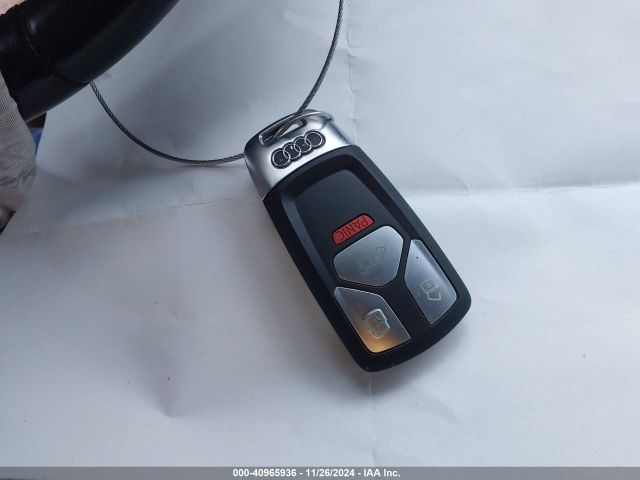 WAUCNCF53JA136442 Audi A5 2.0t Premium