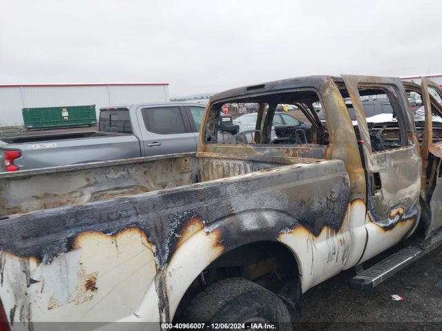 1FT7W2B68GEB96695 Ford F-250 Xlt