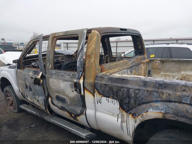 1FT7W2B68GEB96695 Ford F-250 Xlt
