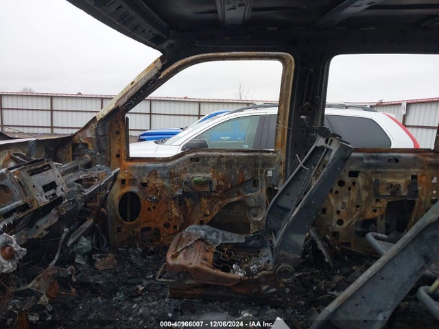 1FT7W2B68GEB96695 Ford F-250 Xlt
