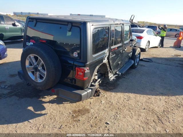 1C4HJXEG9JW121039 Jeep Wrangler Unlimited Sahara 4x4