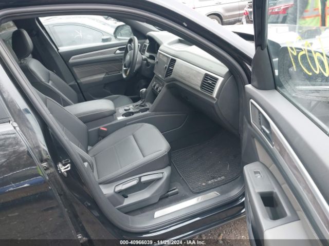 2023 VOLKSWAGEN ATLAS CROSS SPORT 1V2HE2CA1PC210232 Photo 4