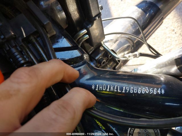 2016 HARLEY-DAVIDSON FLHTK 1HD1KEL19GB663564 Photo 9