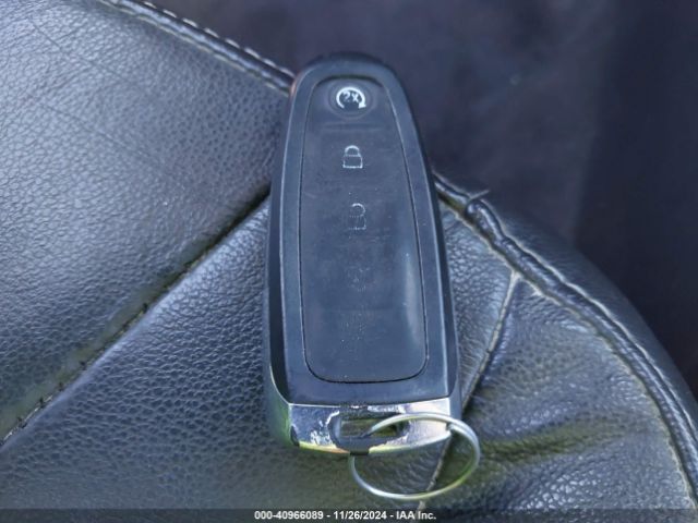 1FADP3J25EL300238 Ford Focus Titanium