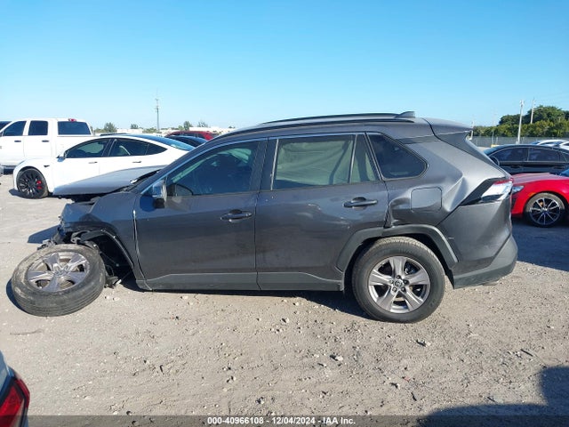 Toyota Rav4 Xle 2023 2T3W1RFV7PC216384 Image 14