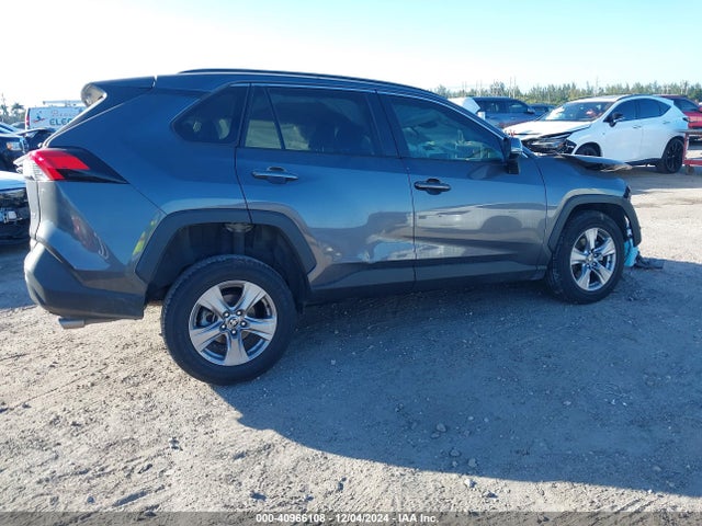 Toyota Rav4 Xle 2023 2T3W1RFV7PC216384 Image 4
