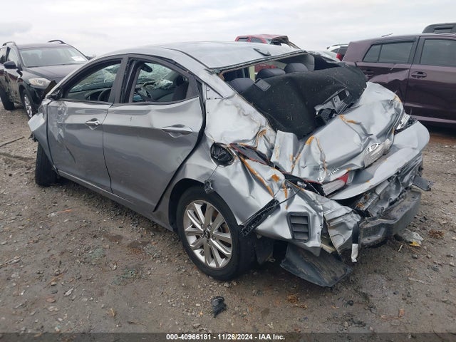 Hyundai ELANTRA SE 2015 KMHDH4AE9FU300631 Image 3