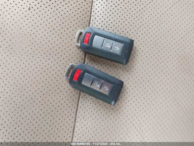 JA4AD3A33GZ055285 Mitsubishi Outlander Sel