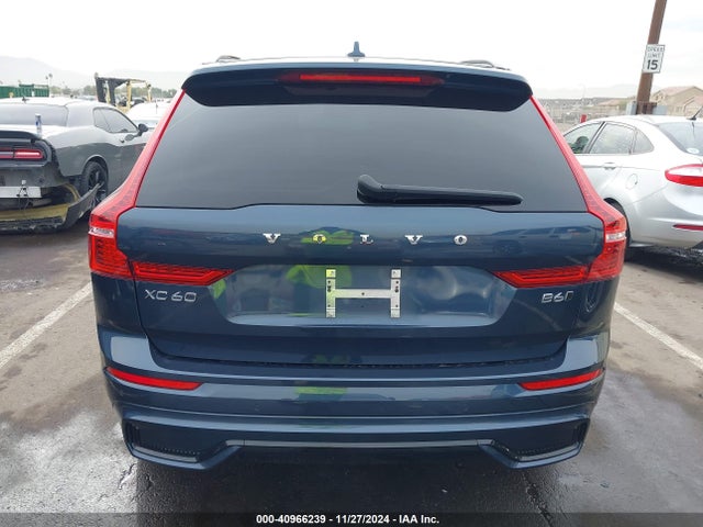 Volvo Xc60 B6 R-design 2022 YV4062RM4N1088274 Image 16