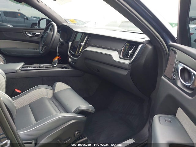 YV4062RM4N1088274 Volvo Xc60 B6 R-design