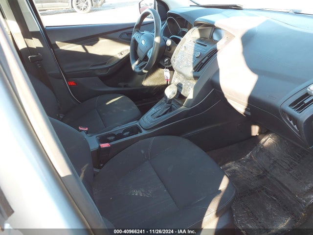 1FADP3E25GL291635 Ford FOCUS S